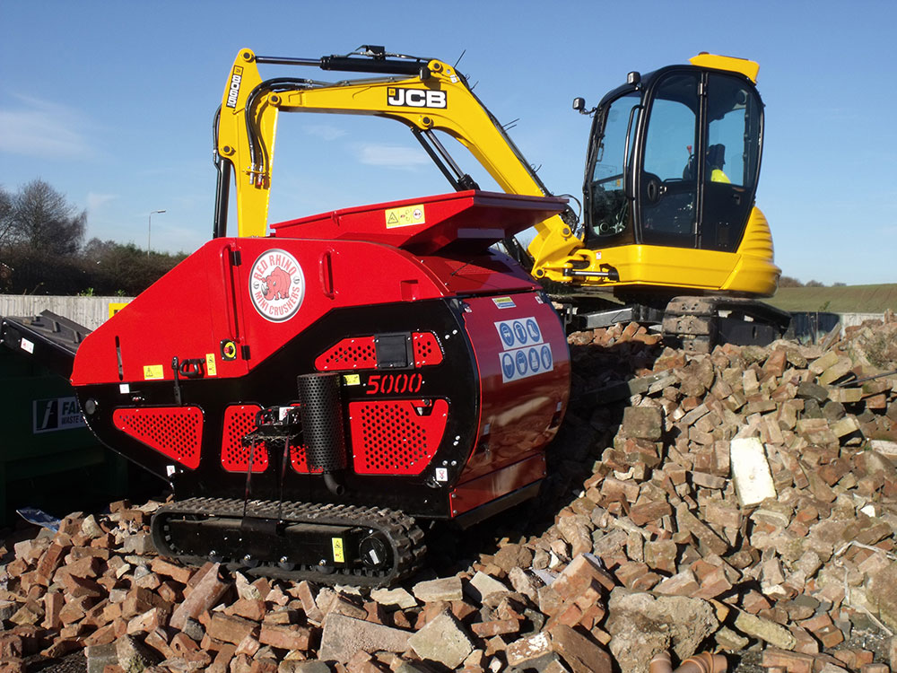 Brekers huren - Red Rhino Crushers